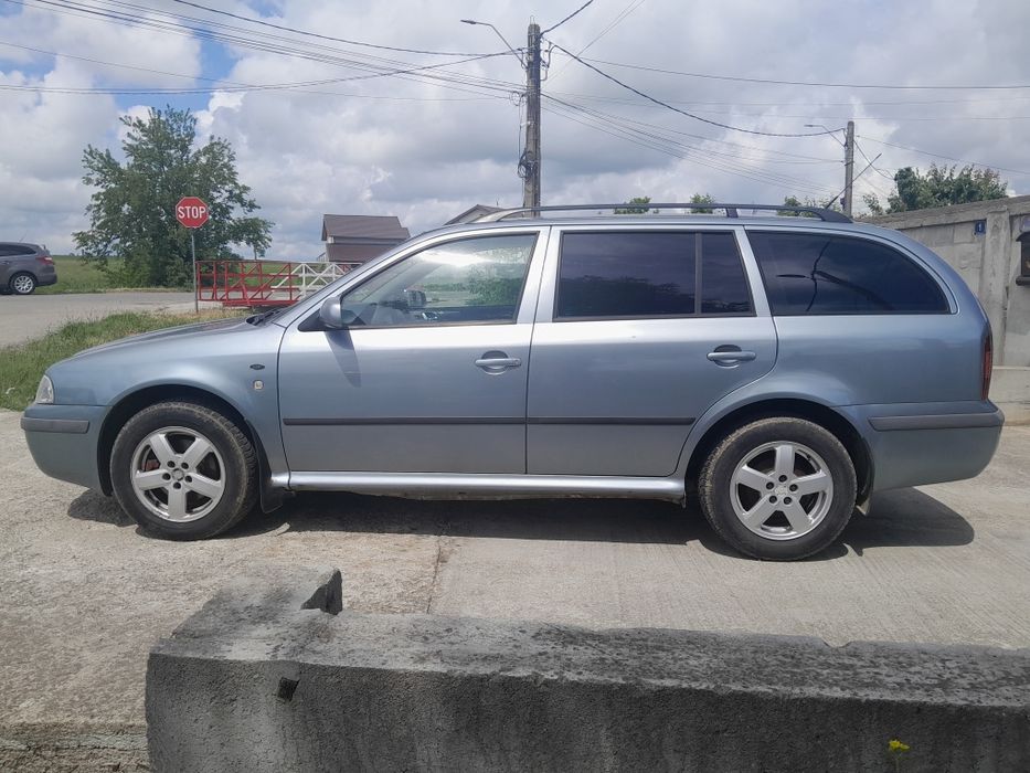 SKODA Octavia 2004 — imagine 3