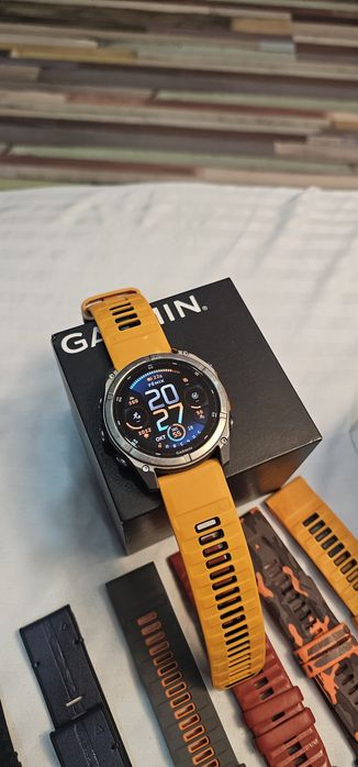 Часовник Garmin fenix 8