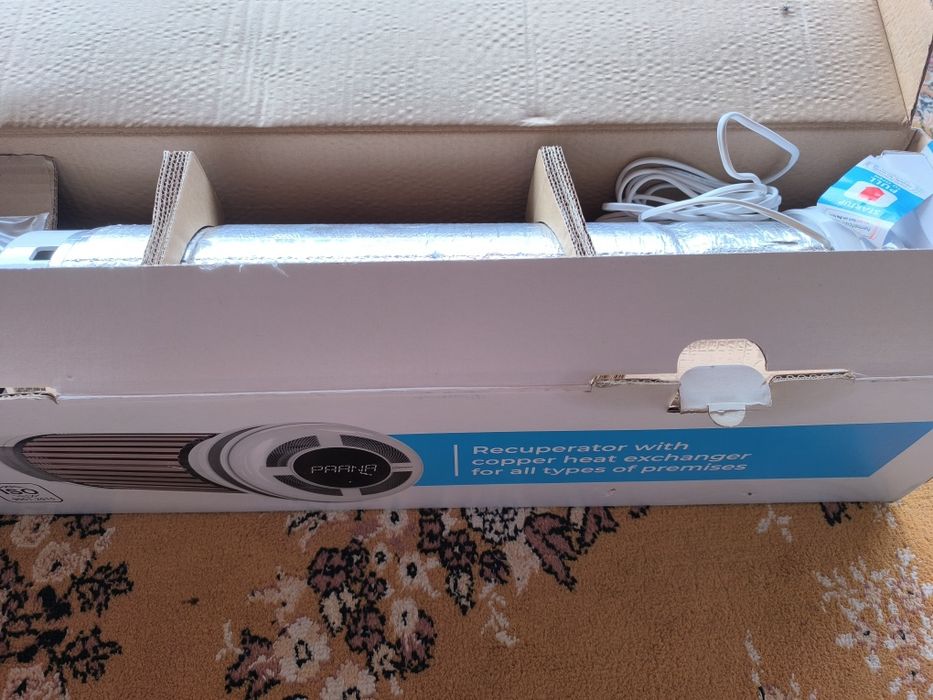 Vând recuperator de căldură Prana 150 standard