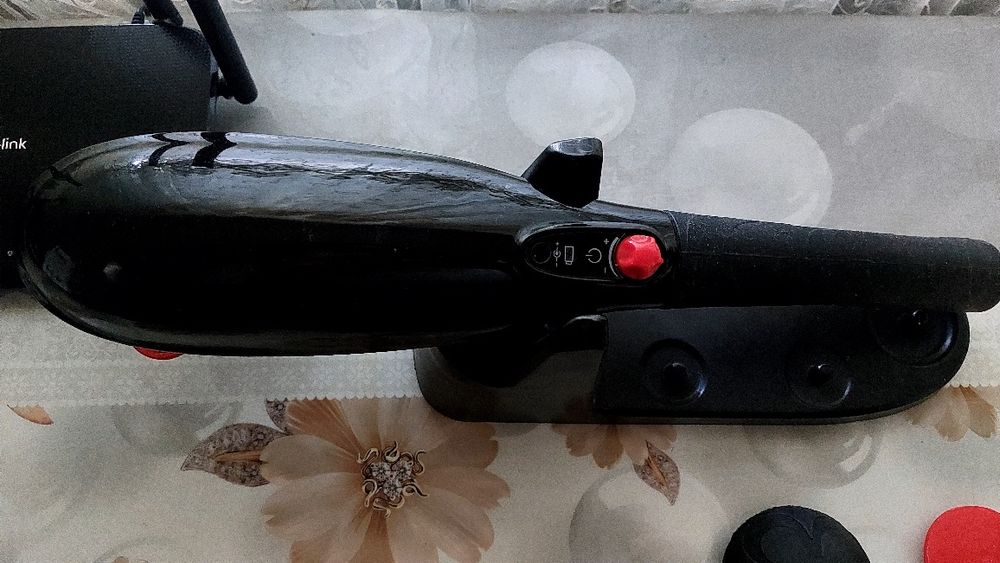 Продаётся массажор с насадками