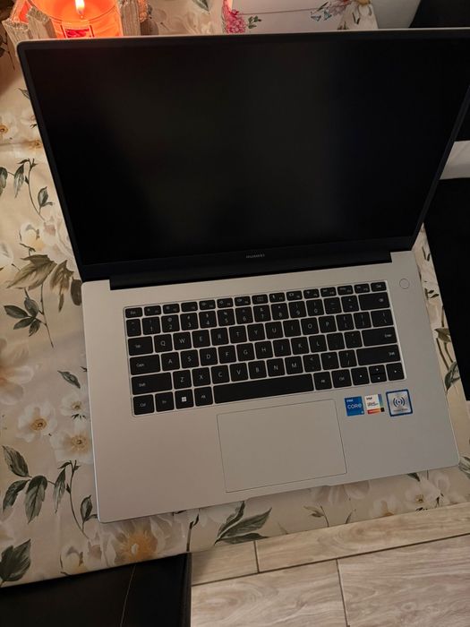 LAP53012QNY - LAPTOP HUAWEI 15 FHD 15-1135G7 8GB 512GB W11