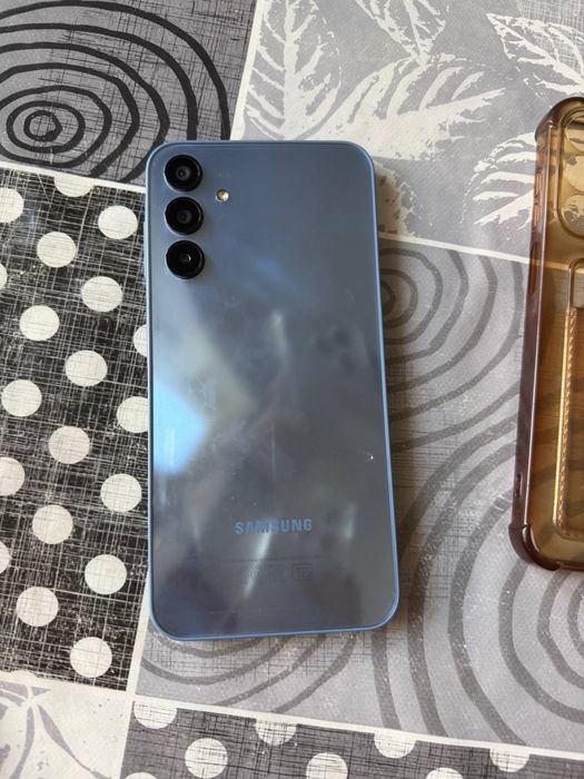 Продам Samsung A15