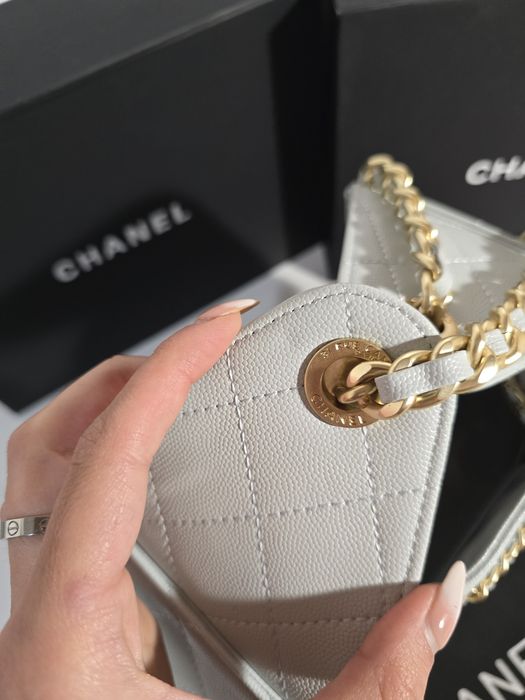 Налична чанта Chanel Hobo 25S синя
