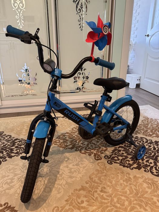 Велосипед +ПОДАРОК сигнал,фонарик, подстаканник, вертушка на руль