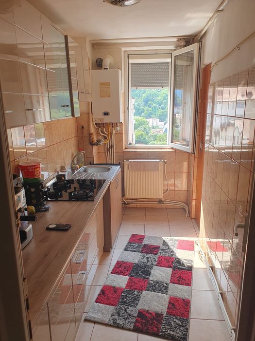 Vand apartament 3 camere