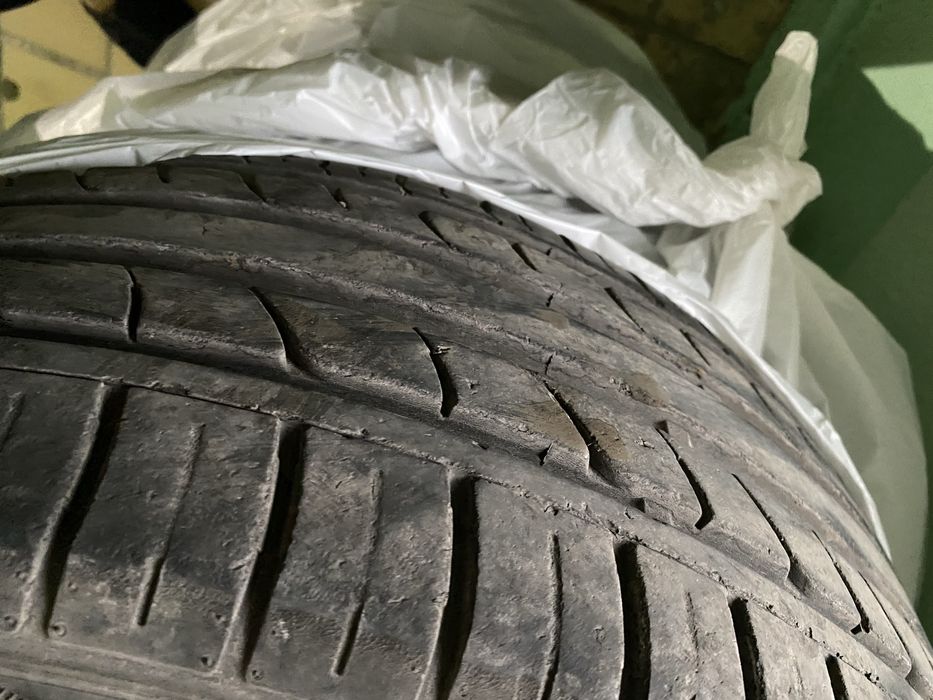 235/45/17 Летний резина