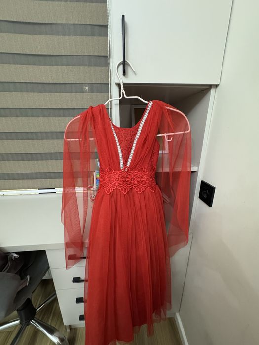 Продам платье детское