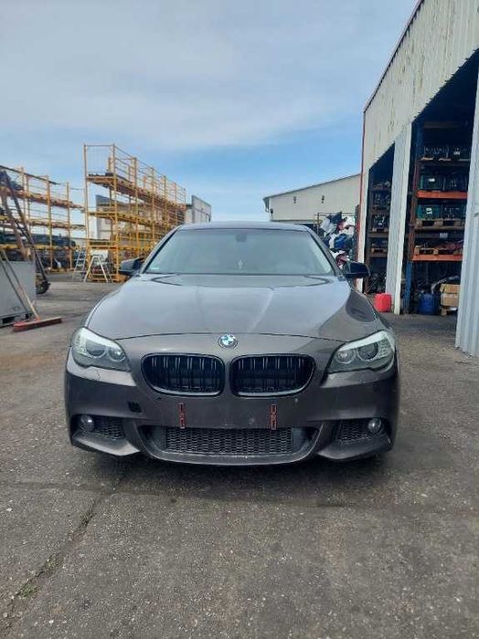 Dezmembram BMW F10 M pachet 3.0 d 258 cp An 2013
Cod motor N57D30A