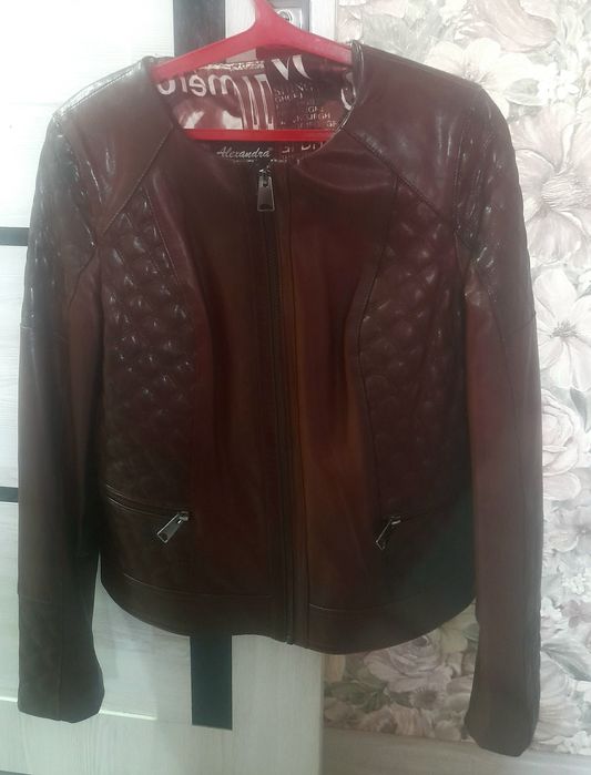 Кожаная куртка 100%кожа