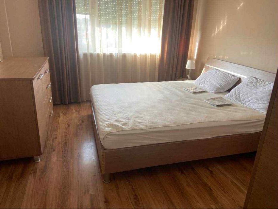 Дава се под наем Тристаен апартамент в Луковит - 80 кв.м за 229.5 € - Снимка #3
