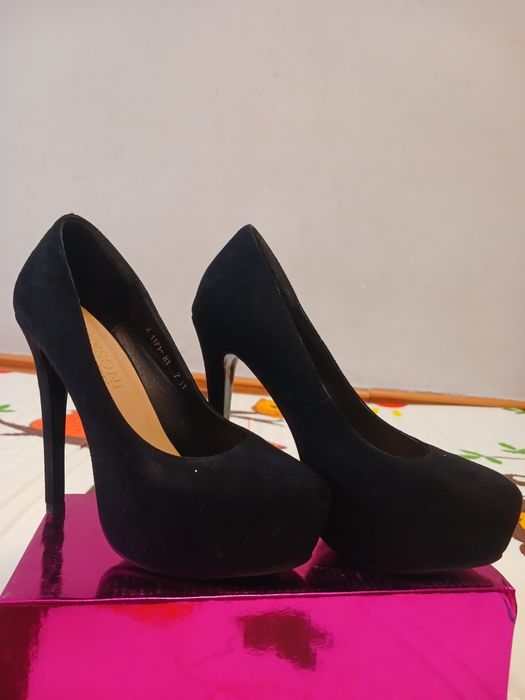 Туфли б/у 5000, 1рет киiлген