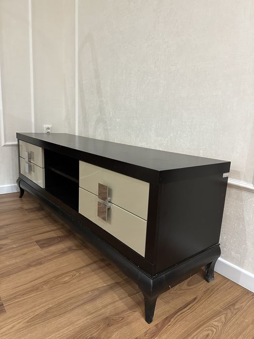 Продаи комод для телевизора