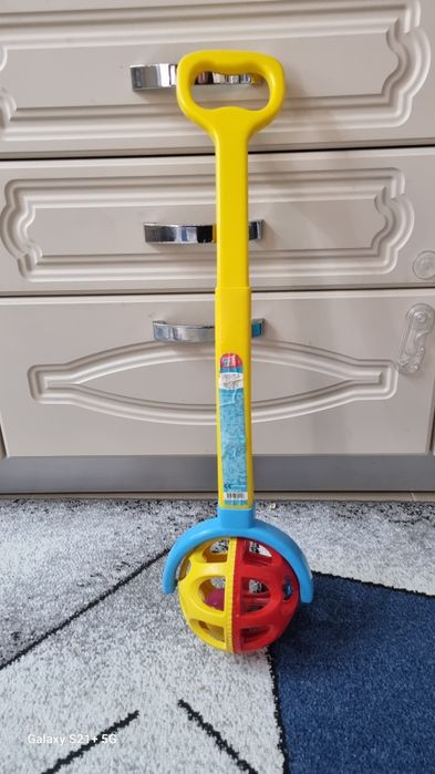 Masina electrica cu pedală