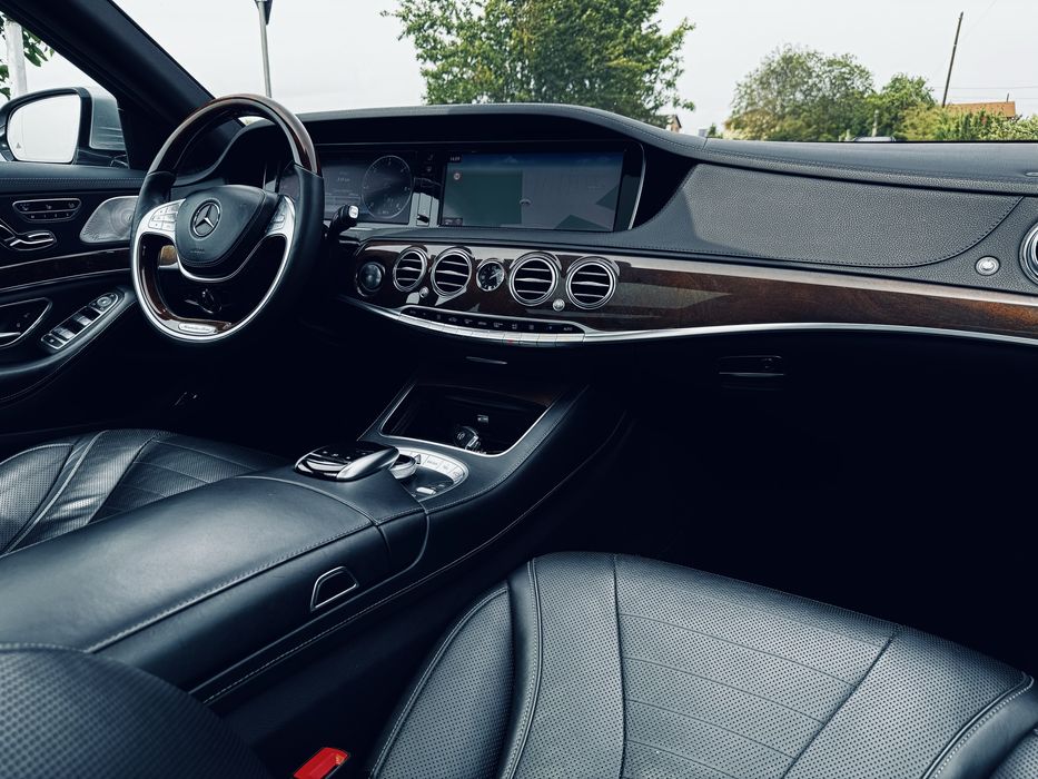 Mercedes 350d, 4Matic, Burmster, Head Up, Softclose, Airmatic, 360