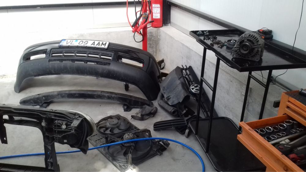 Vand golf 4 1.4 benzina