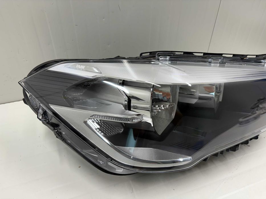 Десен фар H7 БМВ Х1 Ф48