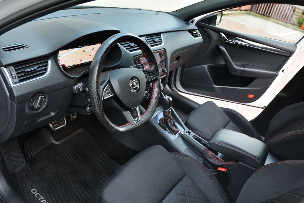 Skoda Octavia VRS 184cp BiXenon Distronic SoftClose Ceas Digital KM REAL ZERO DAUNE