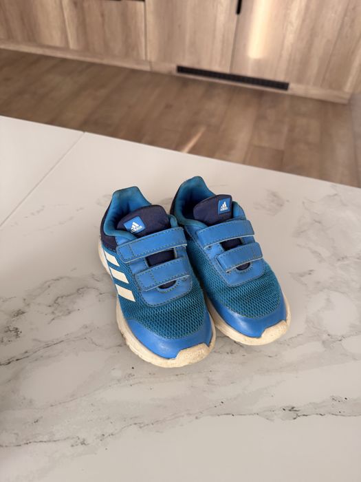 Обувь на мальчика размер 26-28