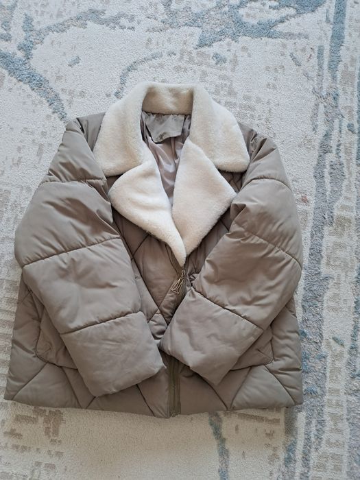 Продам зимнии куртки рL