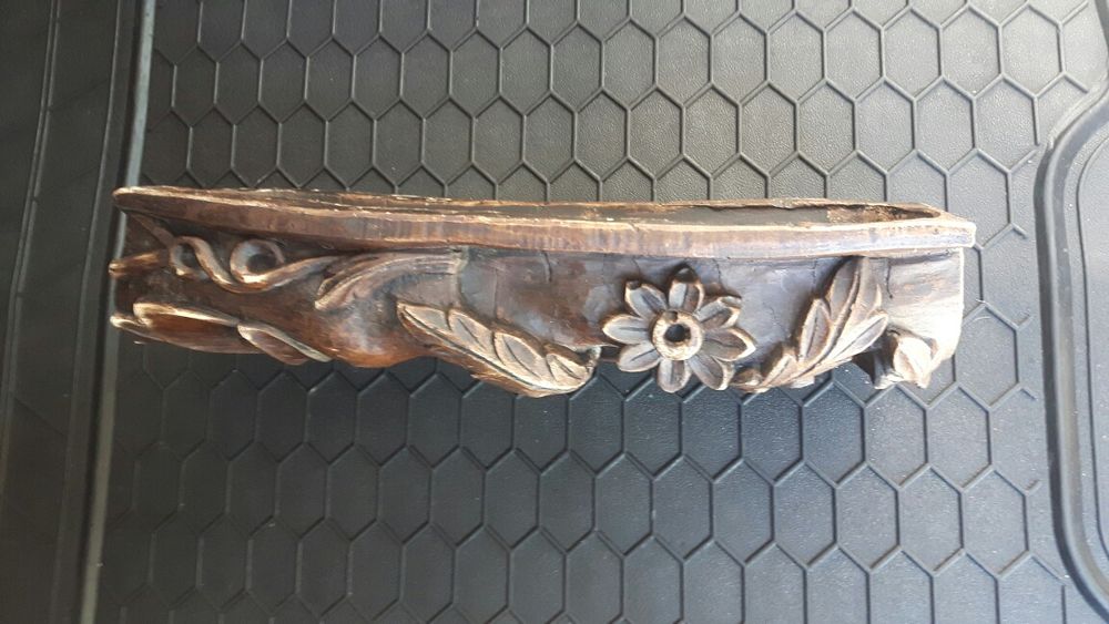 Продавам гипсови картини