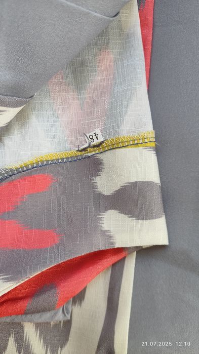 Национальная накидка Адрас.