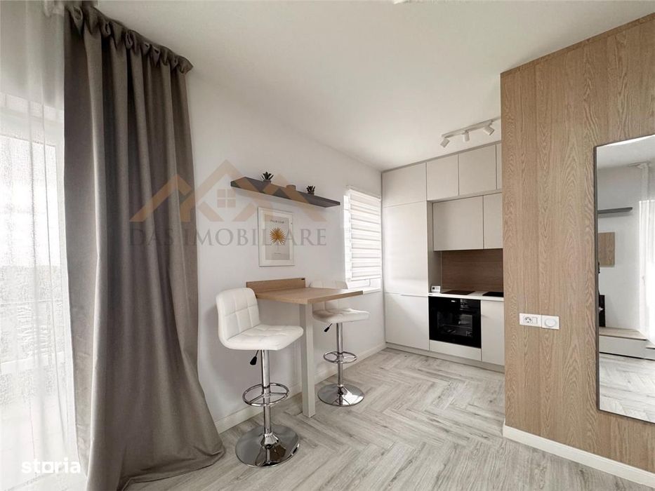 Garsoniera in bloc nou cu terasa mare, str. Anton Pann