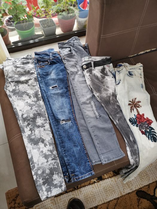 Продавам диъки и пола