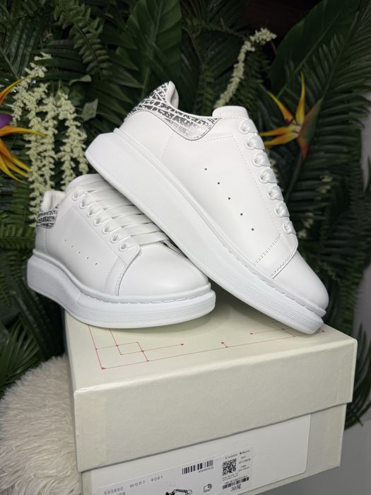 Alexander McQueen White Silver