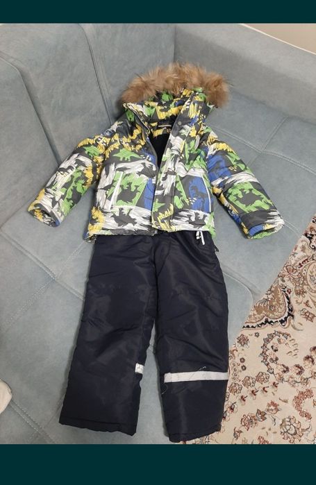 Продам пуховик для мальчика