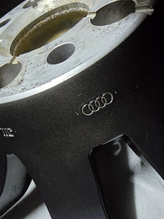 Jante Audi  R8  4S  , r19 , originale!! Anvelope vara