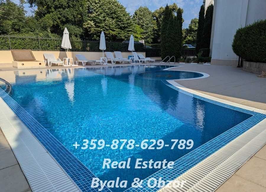 Двустаен апртамент с морска панорана на 100 метра от плажа