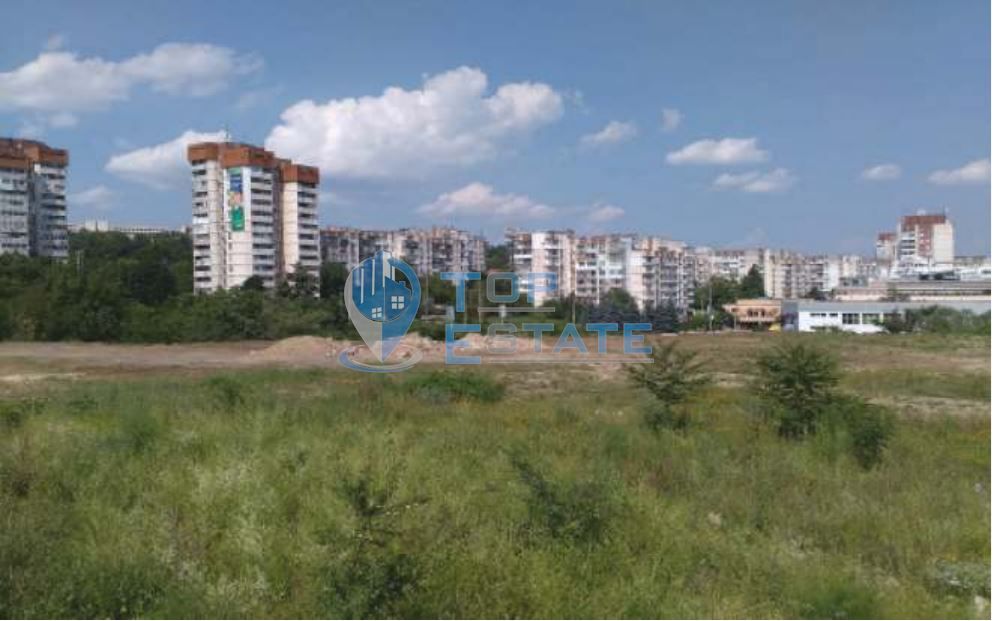 Продава се Парцел в Велико Търново, Промишлена зона - Запад - 5407 кв.м за 180 €/кв.м - Снимка #1