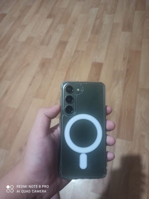 Продам Самсунг с23