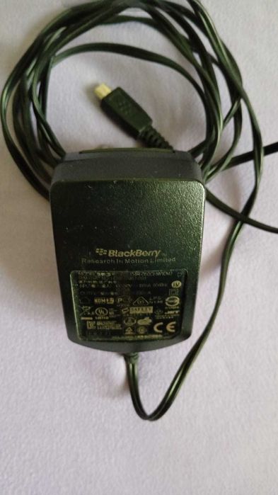 Телефон Motorola E6i