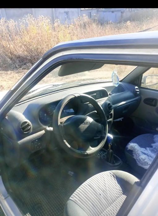 Vând Dacia solenta 1.4