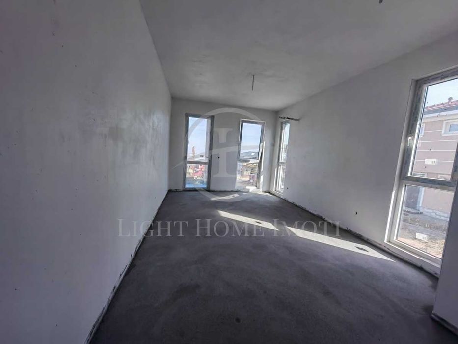 Продава се Къща в с. Марково, Област Пловдив - 186 кв.м за 1103 €/кв.м - Снимка #2