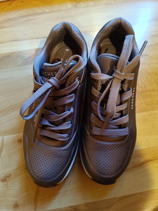 Skechers номер 35