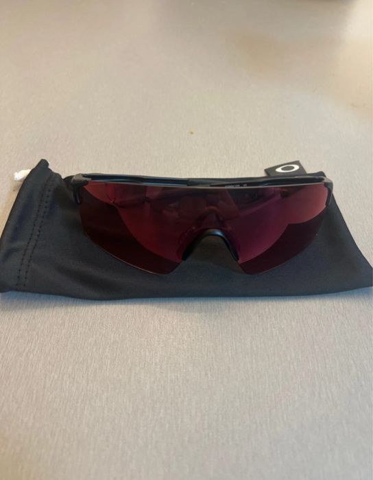 Ochelari de soare Oakley