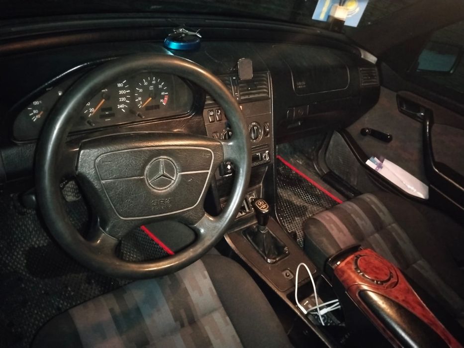 Мерседес С180 Цена 2млн