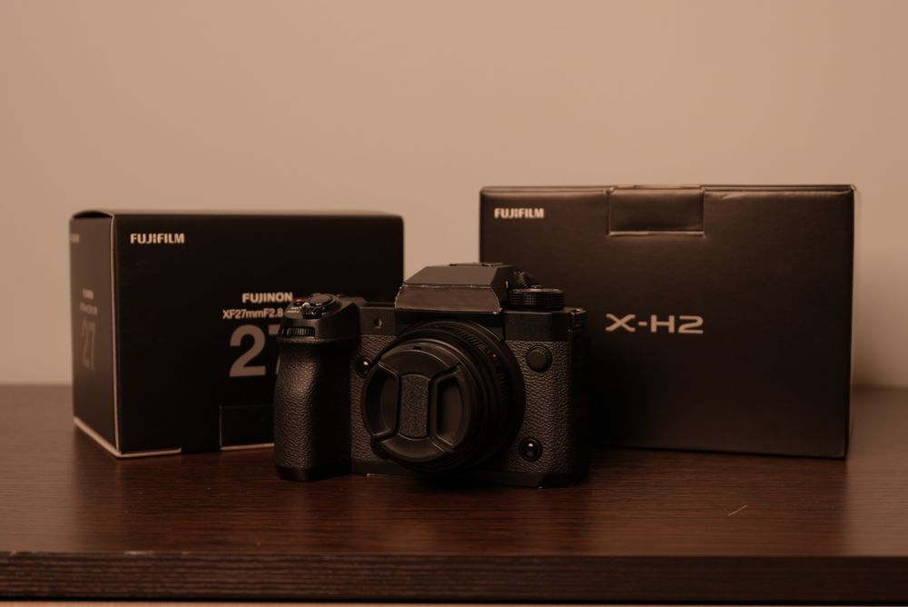 Fujifilm X-H2 + 27mm f2.8