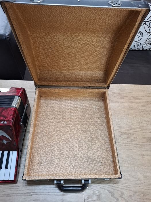 Акордеон Galotta 40 баса