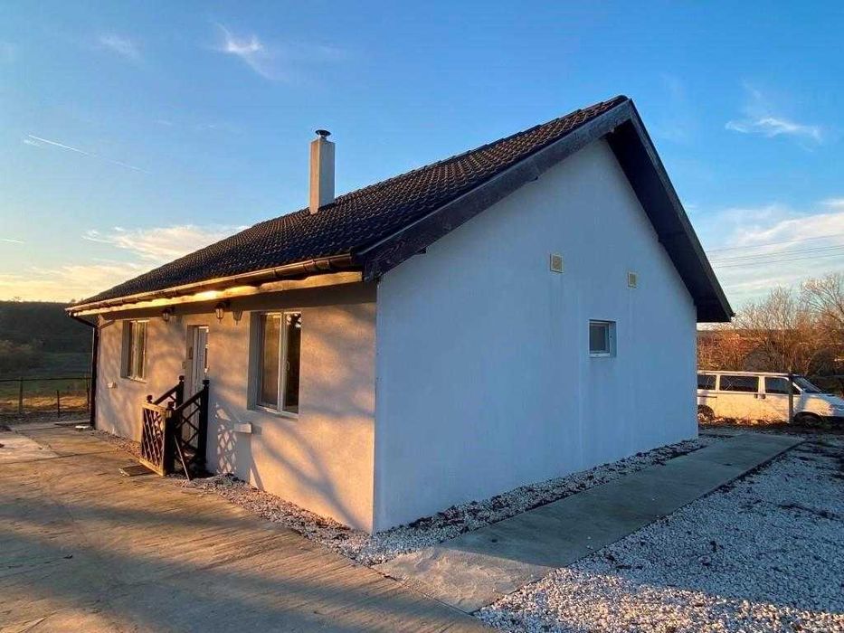 Новопостроена едноетажна къща с 2 спални | На 24 км от Добрич