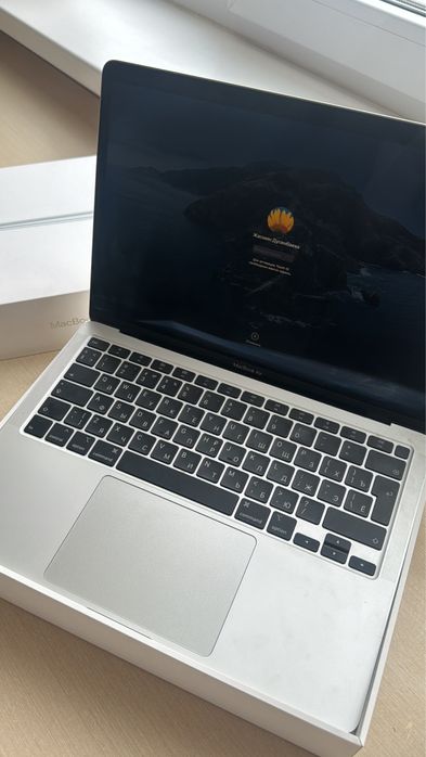 MacBook Air 13, 2020 года