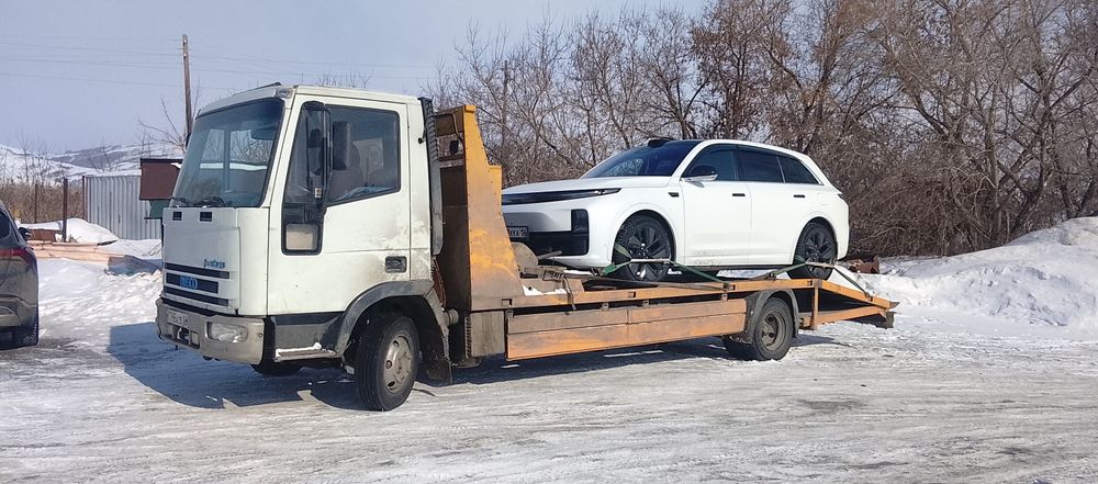 Эвакуатор в Риддере