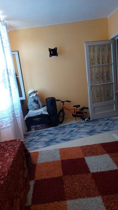 Vând apartament 2 camere