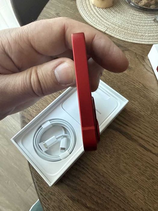 iPhone 13 Pro 128 Gb red