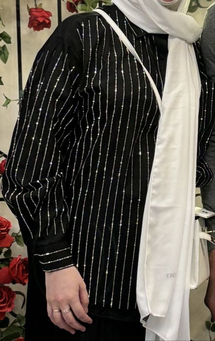 Рубашка со стразами