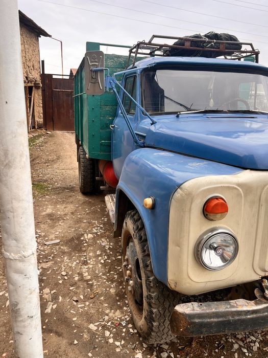 газ 53 матор каропка мўст зўр иши йўқ оласиз минасиз газ бор 2 та 100л