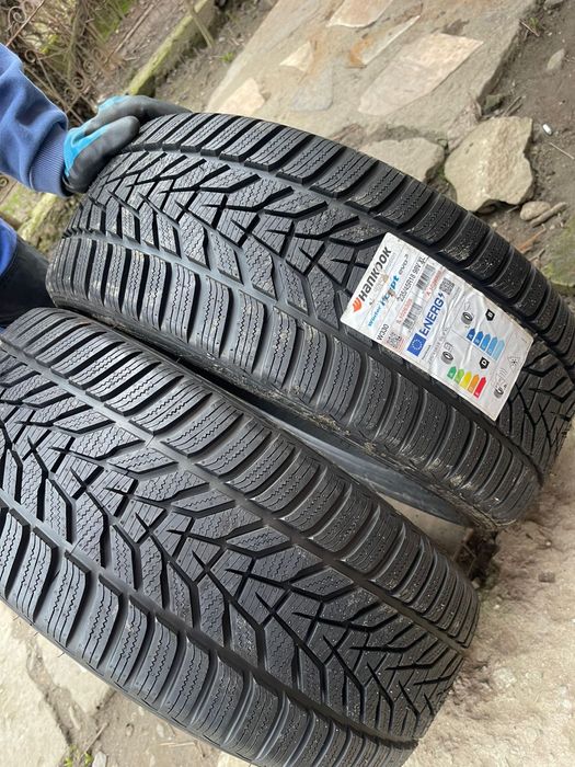 2 x anvelope Hankook iarna 235 45 18 DOT 2023 NOI!!!