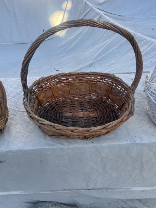 Корзины плетеные…